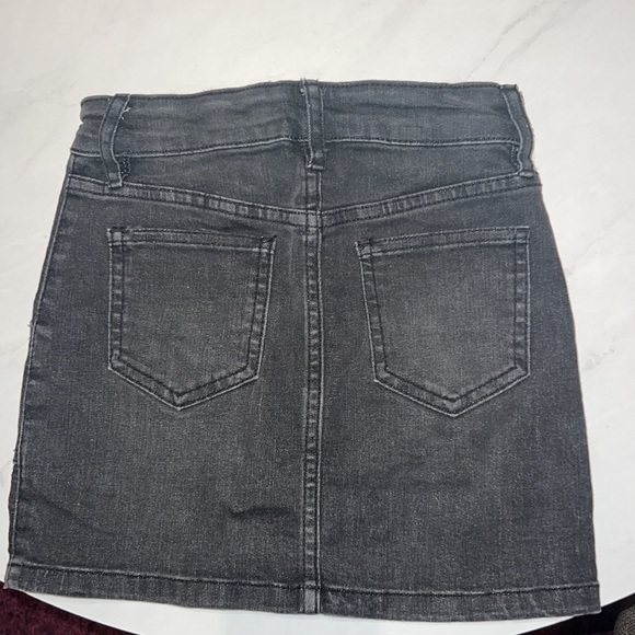 Art Class black denim skirt size Small 6/6X​​ - Picture 3 of 5